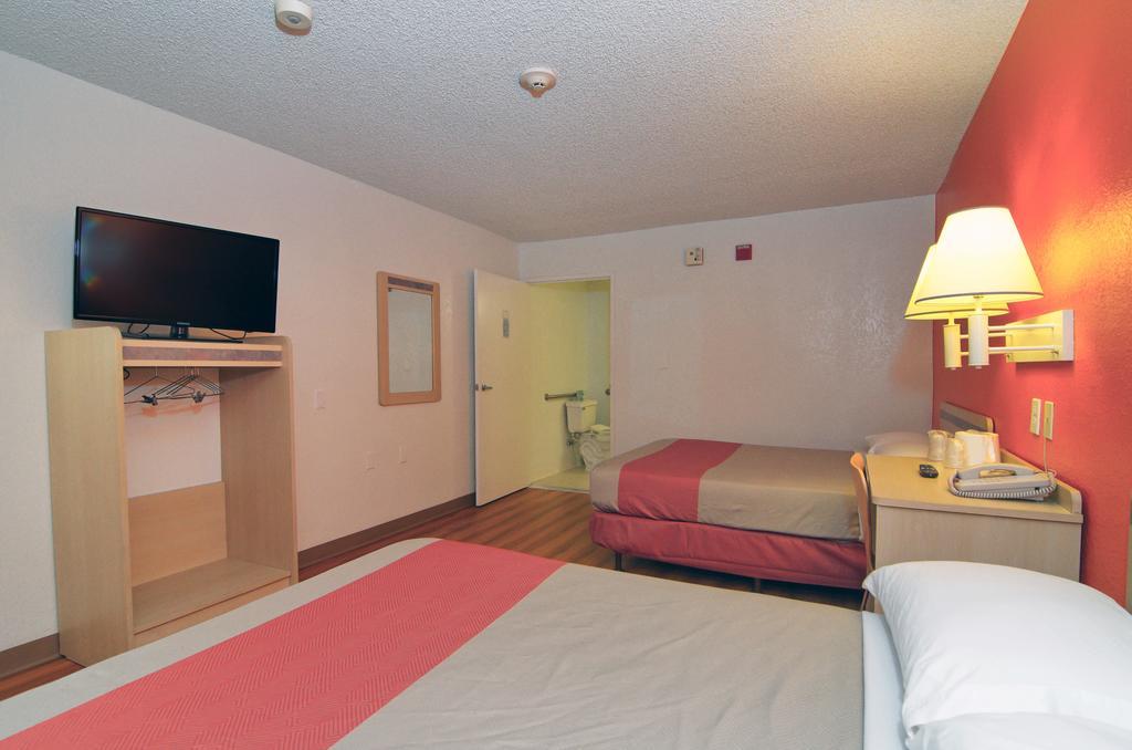 Motel 6-North Palm Springs, Ca - North Camera foto